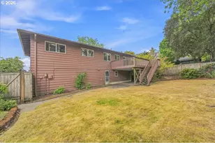 7525 SW Hillcrest Pl, Beaverton, OR 97008 - Photo 36