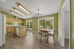 3065 NE Egret Ct, Fairview, OR 97024 - Photo 12