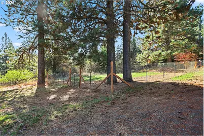 476 Sleepy Hollow Rd, Lyle, WA 98635 - Photo 2