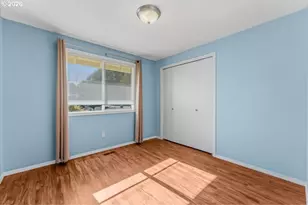 527 NE 25th Ct, Hillsboro, OR 97124 - Photo 26