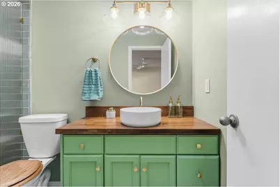 527 NE 25th Ct, Hillsboro, OR 97124 - Photo 22
