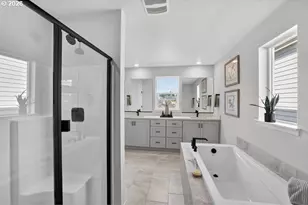 16647 SW Noosa Ct, Tigard, OR 97224 - Photo 4