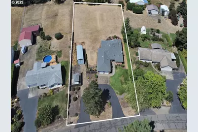 6593 Rippling Brook Dr SE, Salem, OR 97317 - Photo 44