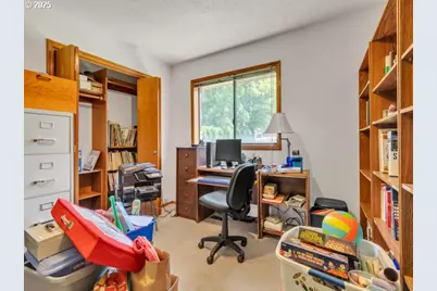 6593 Rippling Brook Dr SE, Salem, OR 97317 - Photo 6