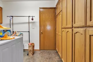 6593 Rippling Brook Dr SE, Salem, OR 97317 - Photo 24