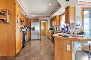 6593 Rippling Brook Dr SE, Salem, OR 97317 - Photo 8