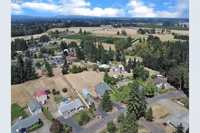 6593 Rippling Brook Dr SE, Salem, OR 97317 - Photo 38