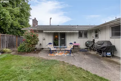 1910 Hawkins Ln, Eugene, OR 97405 - Photo 36