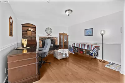 1910 Hawkins Ln, Eugene, OR 97405 - Photo 28