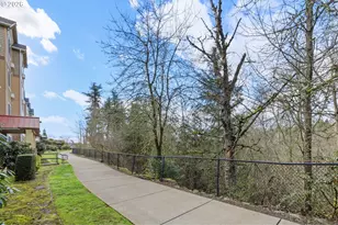 695 NW Falling Waters Ln, Portland, OR 97229 - Photo 24