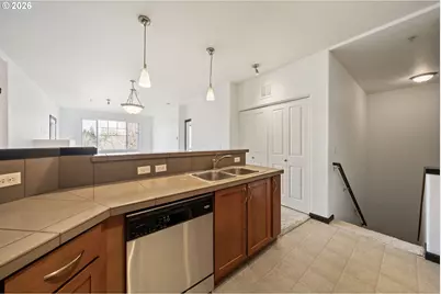 695 NW Falling Waters Ln #304, Portland, OR 97229 - Photo 10