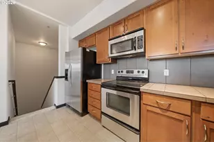 695 NW Falling Waters Ln, Portland, OR 97229 - Photo 12