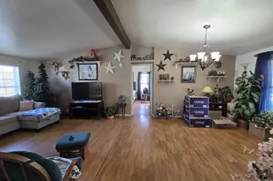 1688 NE 3rd Pl, Hermiston, OR 97838 - Photo 8