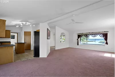 29720 Jeans Rd #55, Veneta, OR 97487 - Photo 6