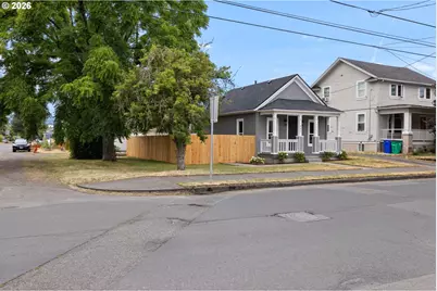 807 NE 74th Ave, Portland, OR 97213 - Photo 4