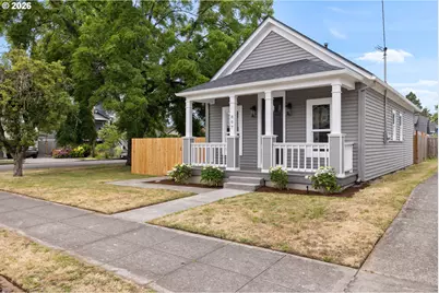 807 NE 74th Ave, Portland, OR 97213 - Photo 2