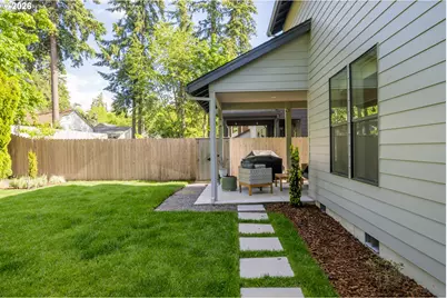 9240 SW 52nd Ave, Portland, OR 97219 - Photo 42