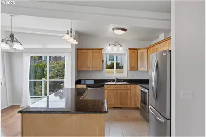 451 Simpson Ave, North Bend, OR 97459 - Photo 12