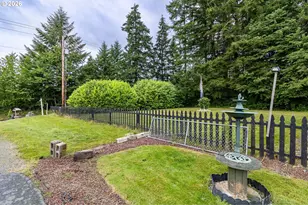 166 Burchett Rd, Onalaska, WA 98570 - Photo 2