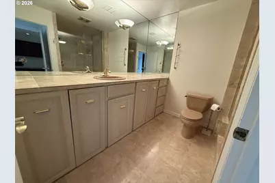 1630 S Harbor Way, Portland, OR 97201 - Photo 38