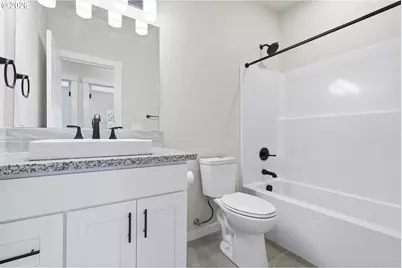 3905 SE 147th Ave, Portland, OR 97236 - Photo 26