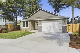 3905 SE 147th Ave, Portland, OR 97236 - Photo 2