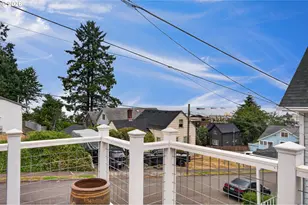 333 Commercial St, Astoria, OR 97103 - Photo 32