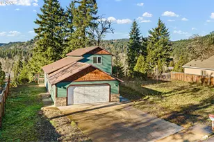 76154 Coho Ln, Oakridge, OR 97463 - Photo 4