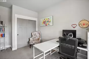 896 SE 43rd Ave, Hillsboro, OR 97123 - Photo 12