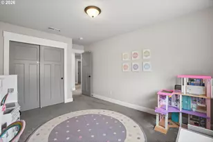 896 SE 43rd Ave, Hillsboro, OR 97123 - Photo 20