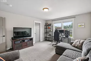 896 SE 43rd Ave, Hillsboro, OR 97123 - Photo 24