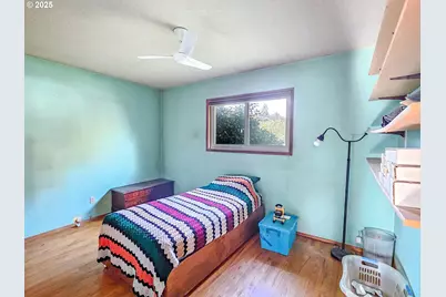 7750 N Decatur St, Portland, OR 97203 - Photo 16