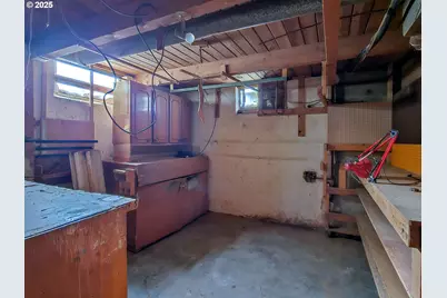 7750 N Decatur St, Portland, OR 97203 - Photo 26