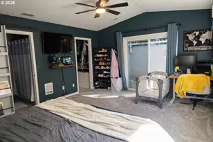 1960 W 25th Ave, Eugene, OR 97405 - Photo 14