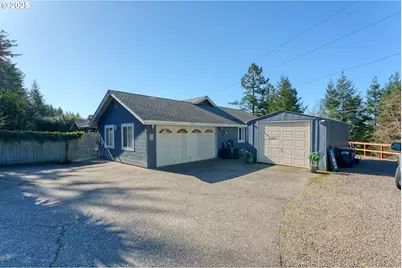 838 Marina Heights Rd, Brookings, OR 97415 - Photo 8