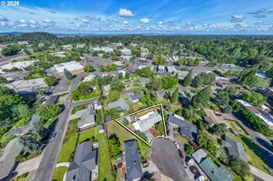 250 Rose Ct, Eugene, OR 97401 - Photo 36
