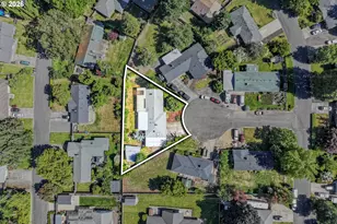 250 Rose Ct, Eugene, OR 97401 - Photo 4