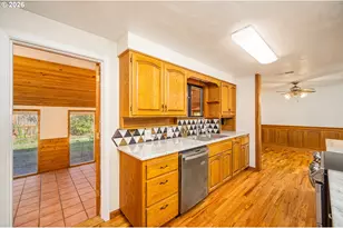 250 Rose Ct, Eugene, OR 97401 - Photo 12