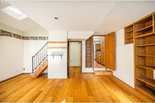 250 Rose Ct, Eugene, OR 97401 - Photo 24