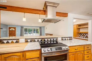 250 Rose Ct, Eugene, OR 97401 - Photo 8