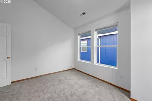 8740 N Drummond Ave, Portland, OR 97217 - Photo 28