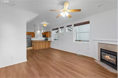 8740 N Drummond Ave, Portland, OR 97217 - Photo 10