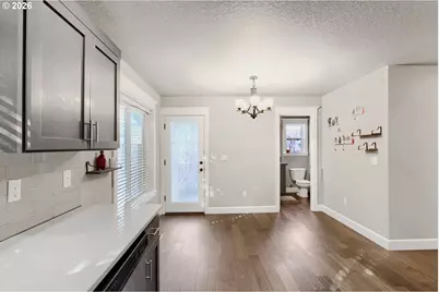 11060 NE Oregon St, Portland, OR 97220 - Photo 8
