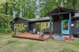 1322 SW Maplecrest Dr, Portland, OR 97219 - Photo 4
