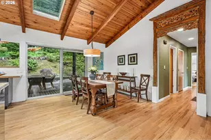 1322 SW Maplecrest Dr, Portland, OR 97219 - Photo 12