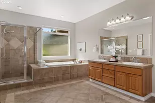 10641 SW Edgewood Ct, Wilsonville, OR 97070 - Photo 16
