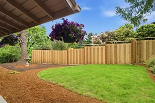 600 SW Viewmont Dr, Portland, OR 97225 - Photo 8