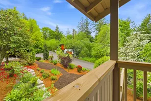 600 SW Viewmont Dr, Portland, OR 97225 - Photo 16