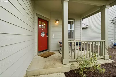 1631 SE Salmonberry Ave, Dallas, OR 97338 - Photo 4