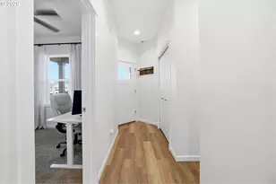 1631 SE Salmonberry Ave, Dallas, OR 97338 - Photo 6